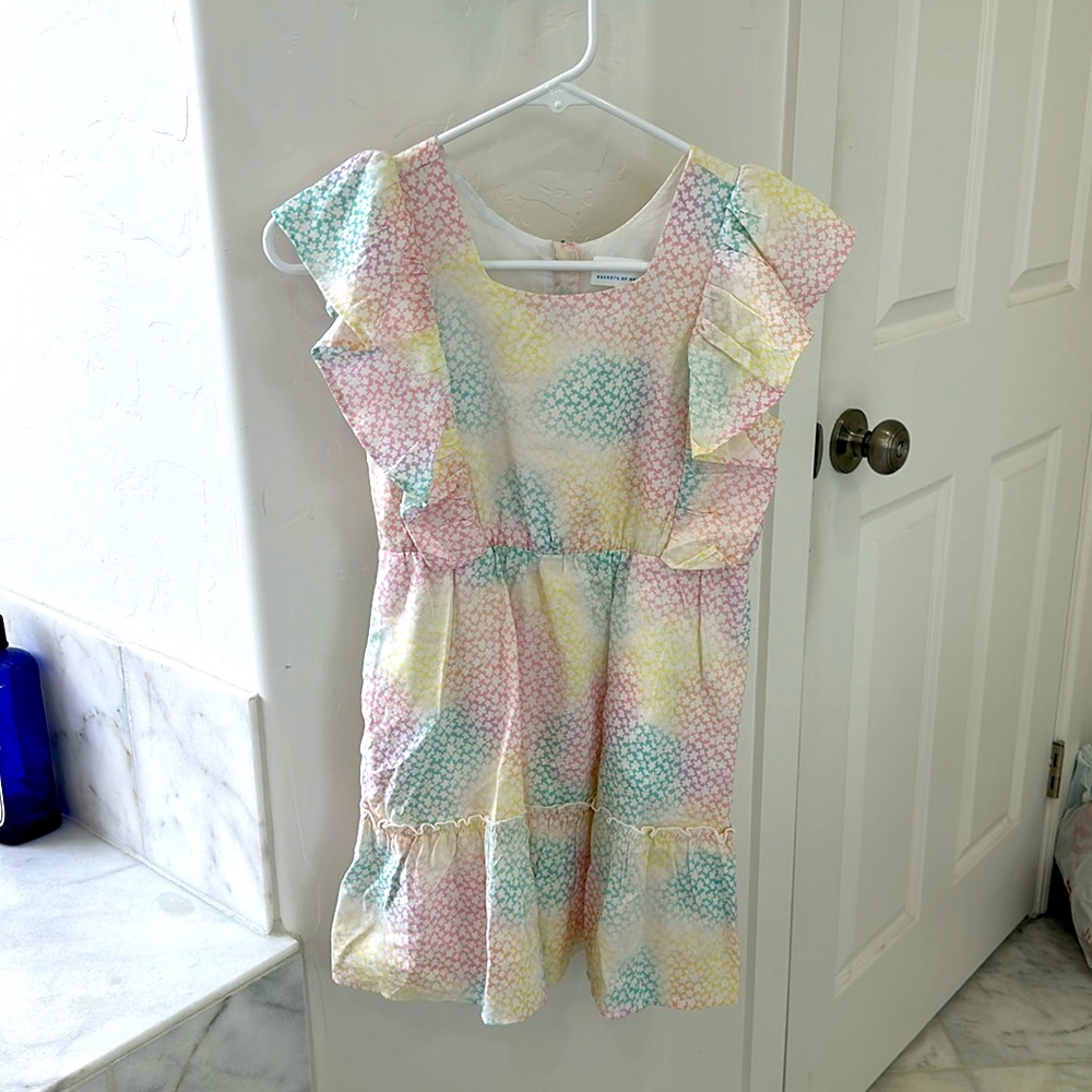 Girls ruffle dress